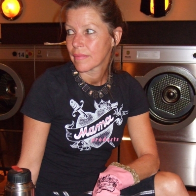 T-Shirt "Mama products"