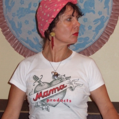 T-Shirt "Mama products"